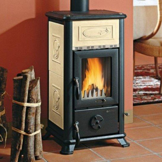 La Nordica DORELLA wood burning stove