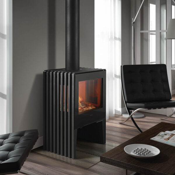 Hergom Glance M Floor freestanding fireplace